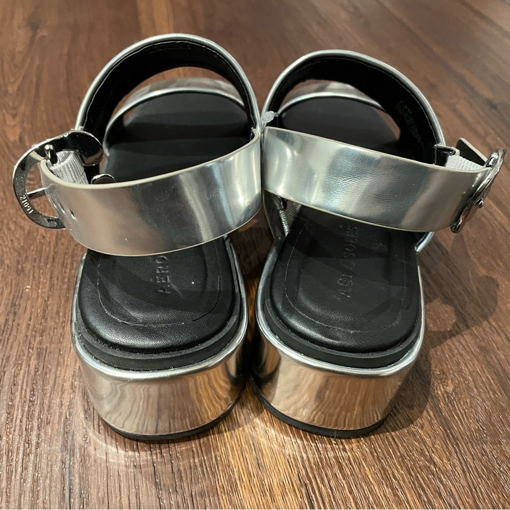 Brand New Aerosoles Silver Women's Sandals - Picture 3 of 5
